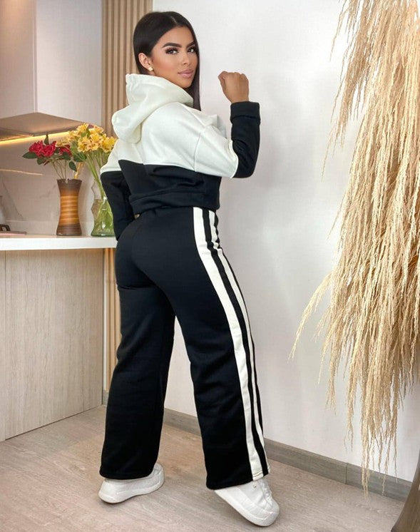 NUEVO CONJUNTO DEPORTIVO DEBORA