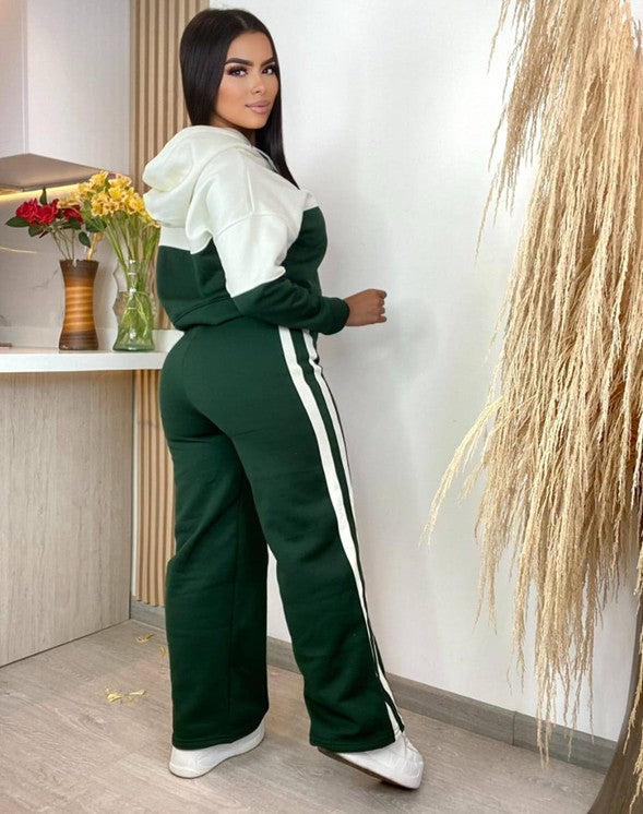 NUEVO CONJUNTO DEPORTIVO DEBORA